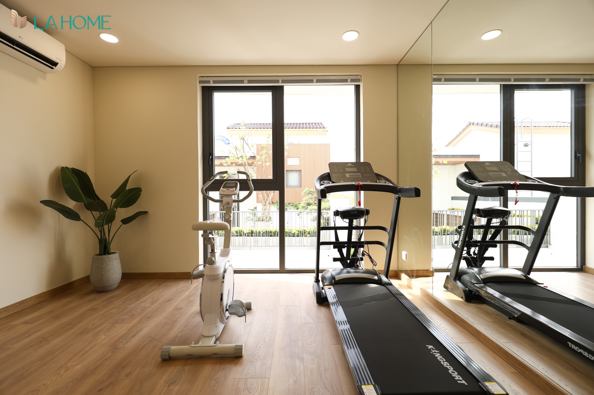 NHÀ MẪU Khu đô thị sinh thái LA Home Bến Lức Long An